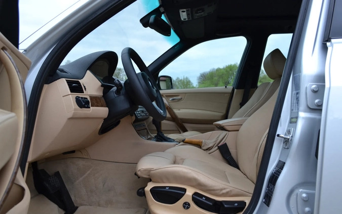 BMW X3 cena 36500 przebieg: 240000, rok produkcji 2007 z Radom małe 562